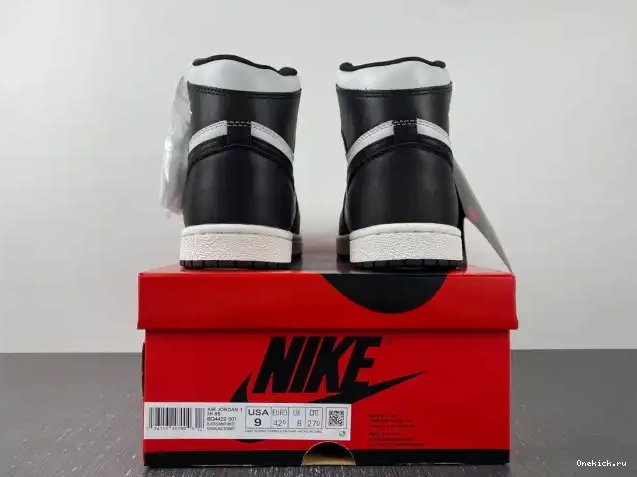 One Kick White High Black 85 (2023) Retro Jordan BQ4422-001 1 0613